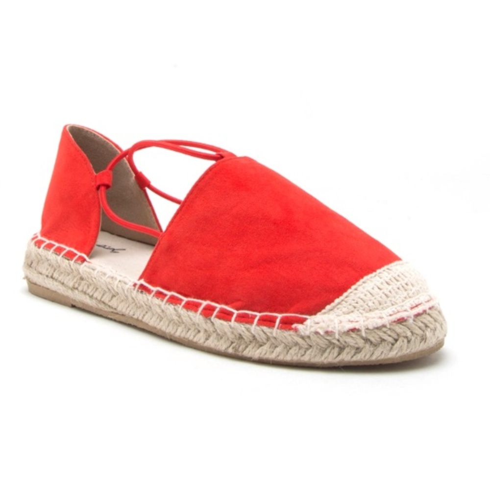 Perfect summer espadrilles! 🔥